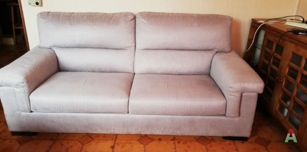 Vendo 2 divani poltrone e sofa a Sassari in Compra e Vendi - Annunci  Subito.it